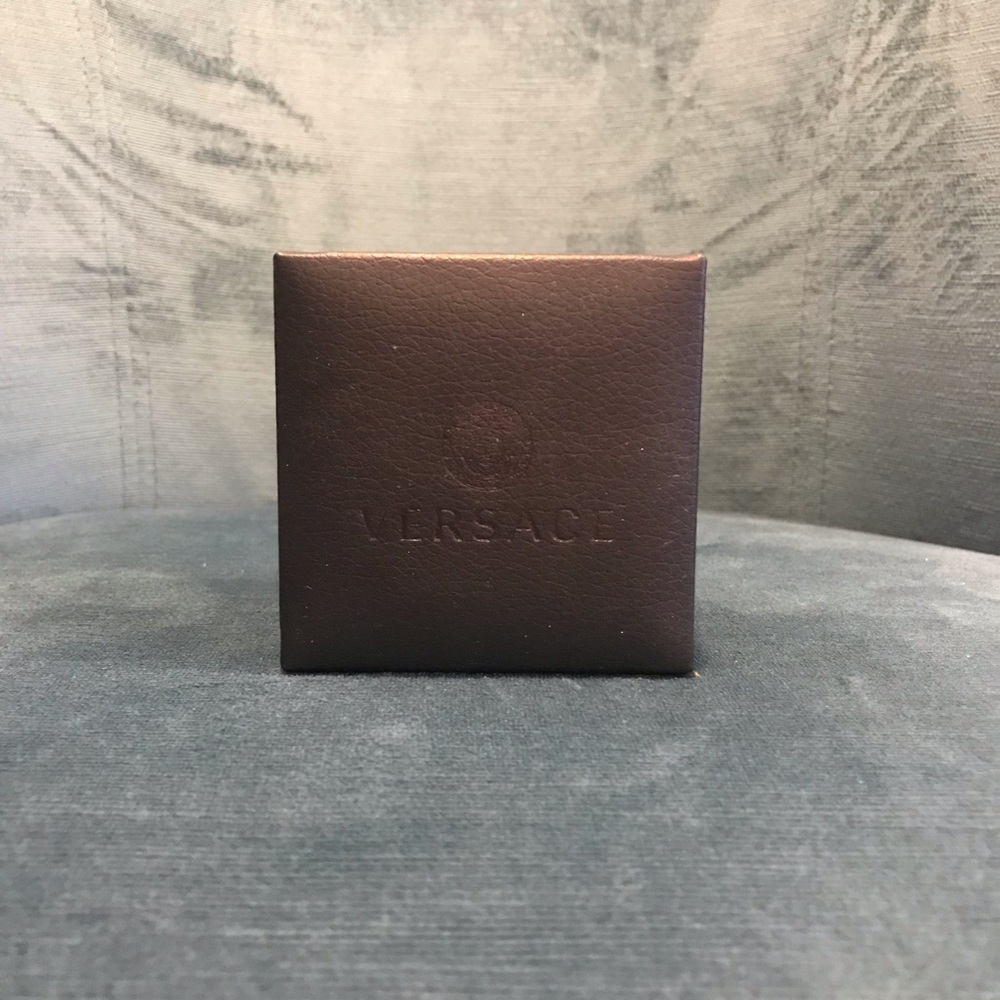 VERSACE - Picture 2 of 2
